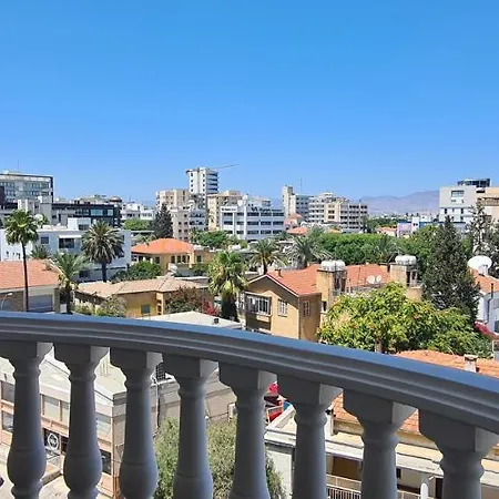 The Panorama - Center Luxury Studio Nicosie